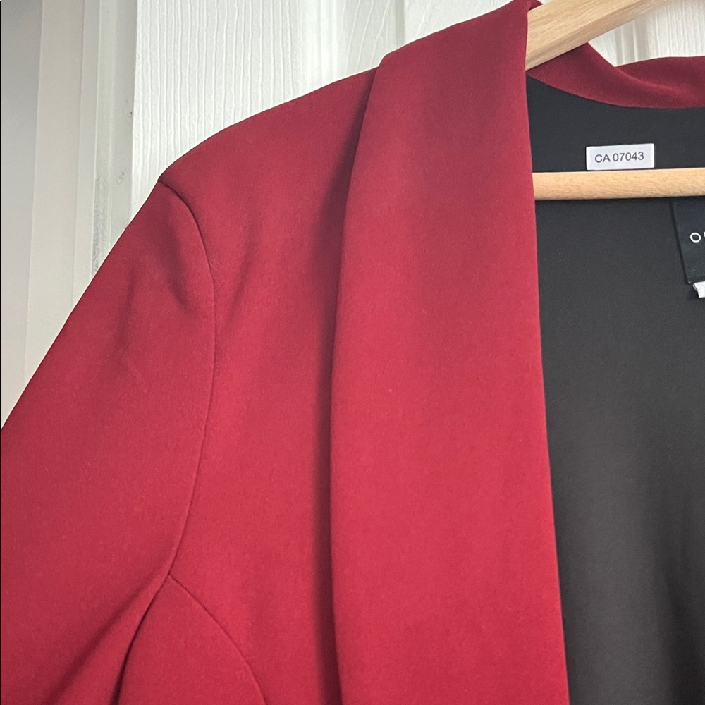 One5One Deep Red Blazer - Picture 5 of 6